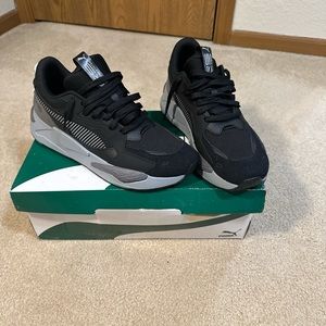 Puma shoes